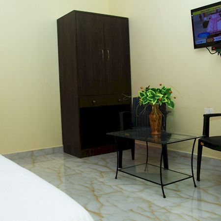 Rbr Suites Calangute Ngoại thất bức ảnh